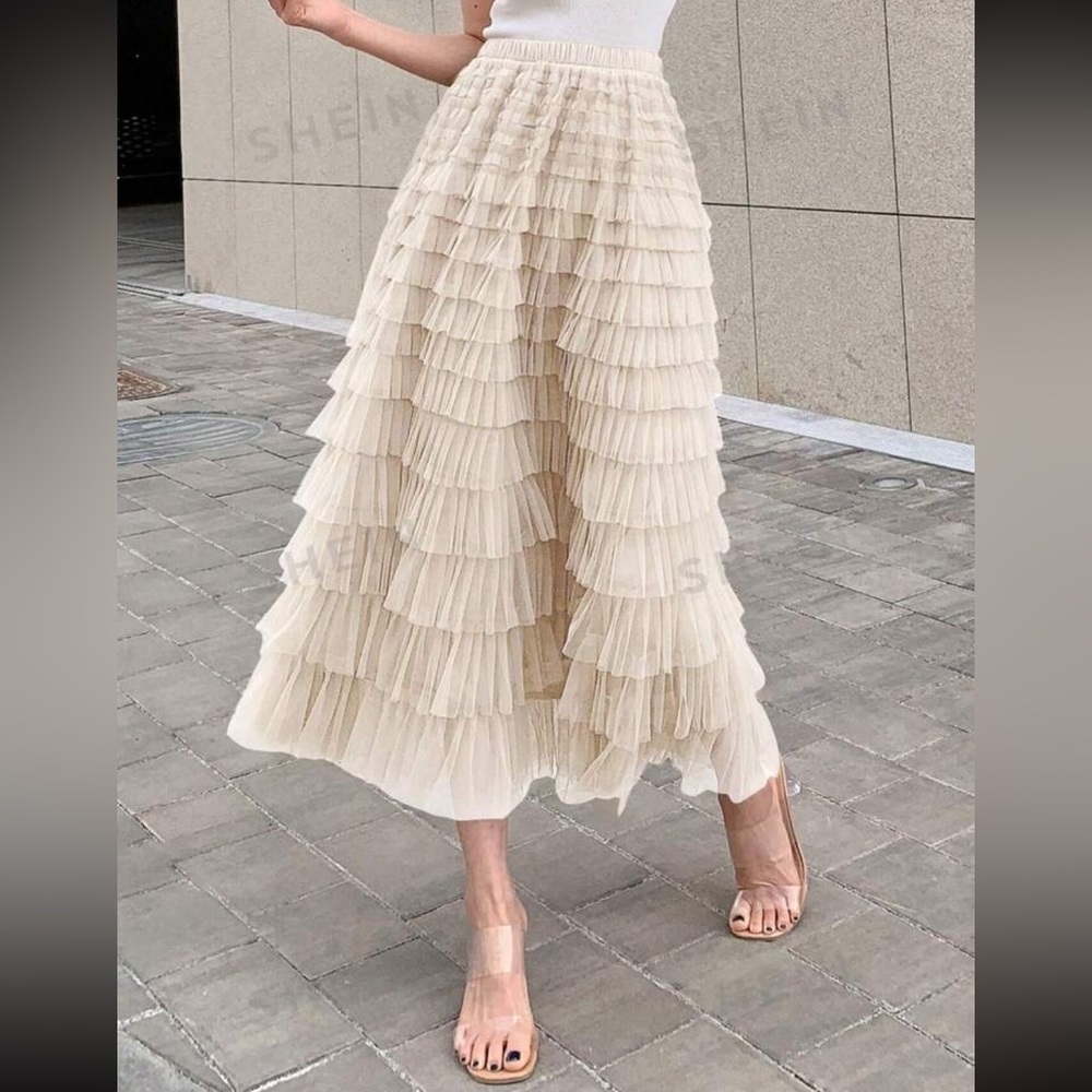 SHEIN ruffle skirt new with tags